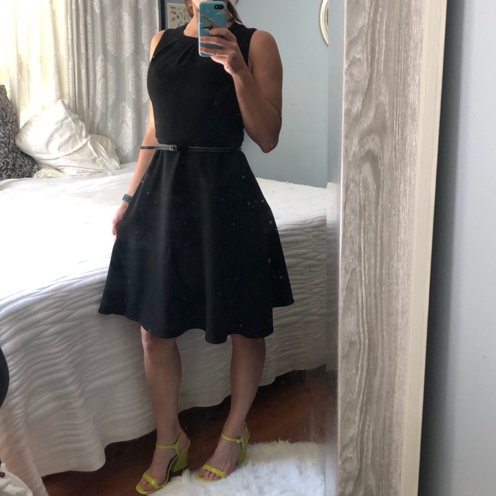 CALVIN KLEIN Structured Dress w/ belt